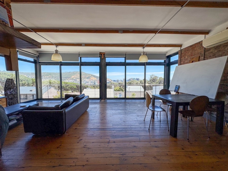 3 Bedroom Property for Sale in Vredehoek Western Cape